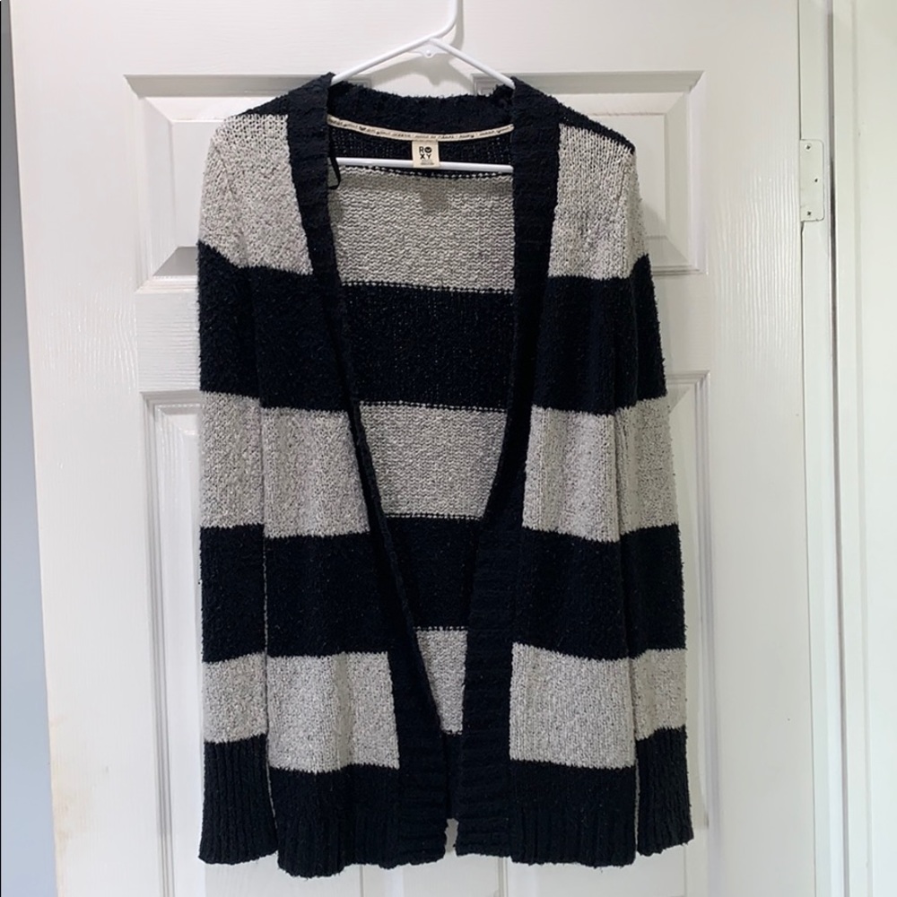Knitted cardigan